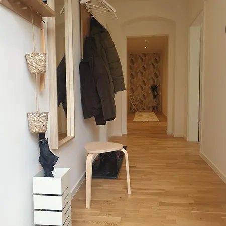 Appartement Wiener Palais Am Grossen Garten, Arbeitsplatz, Familie, 7 Pers, Smart-tv *