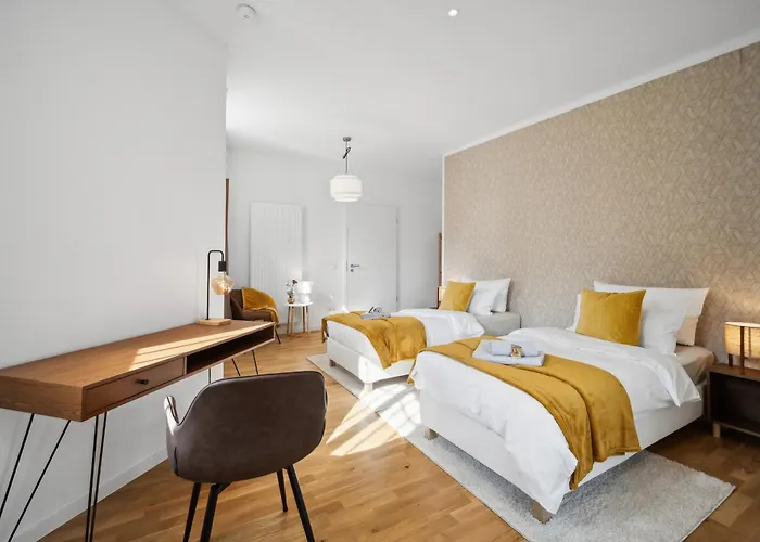 Wiener Palais Am Grossen Garten, Arbeitsplatz, Familie, 8 Pers, Smart-tv Διαμέρισμα *