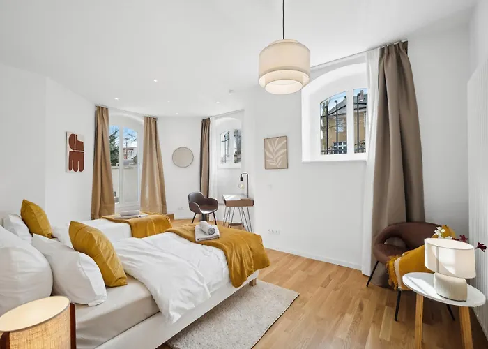 Wiener Palais Am Grossen Garten, Arbeitsplatz, Familie, 8 Pers, Smart-tv Δρέσδη