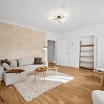 Wiener Palais Am Grossen Garten, Arbeitsplatz, Familie, 8 Pers, Smart-tv 드레스덴