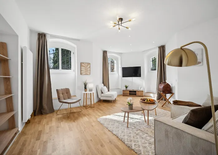 Apartman Wiener Palais Am Grossen Garten, Arbeitsplatz, Familie, 8 Pers, Smart-tv