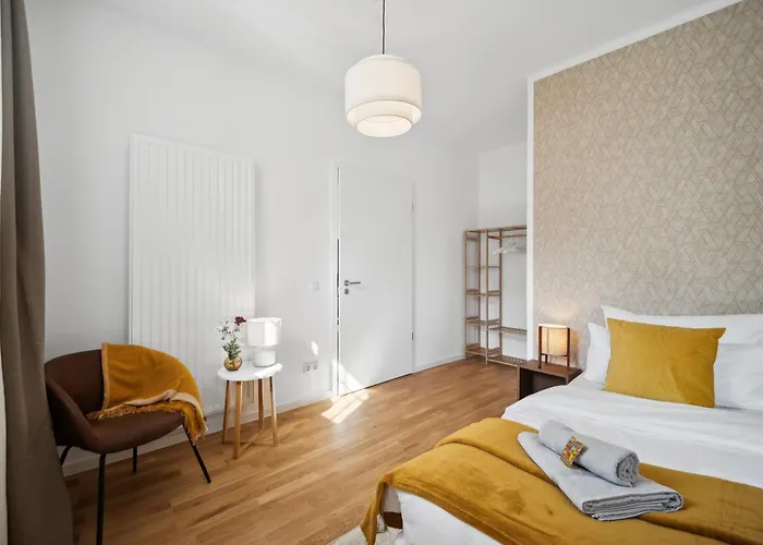 Wiener Palais Am Grossen Garten, Arbeitsplatz, Familie, 8 Pers, Smart-tv Apartman Drezda